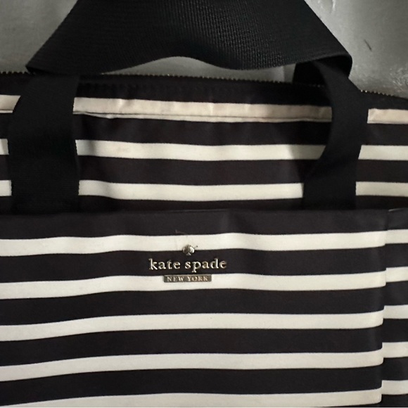 Kate Spade ♠️ laptop bag with adjustable strap. see photos! - Picture 11 of 15